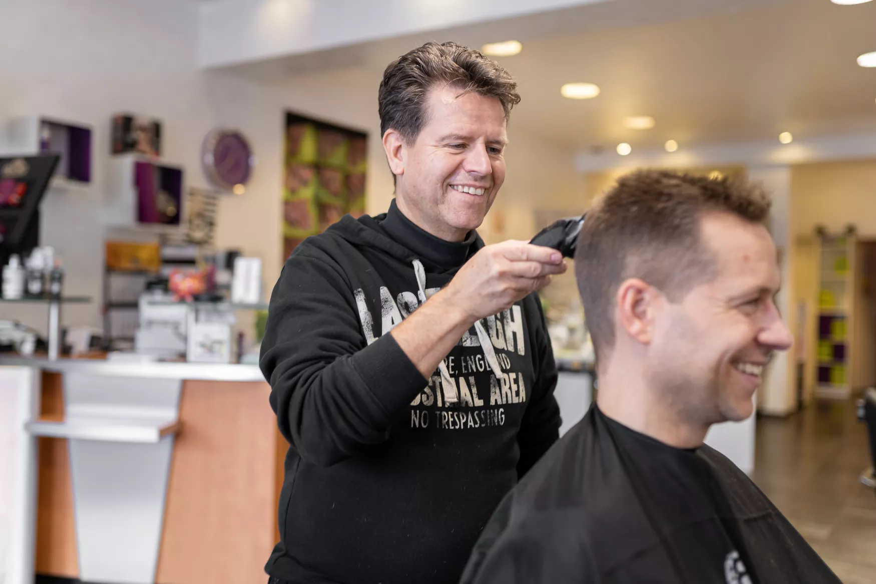 Herrenhaarschnitt bei Markus Lücking